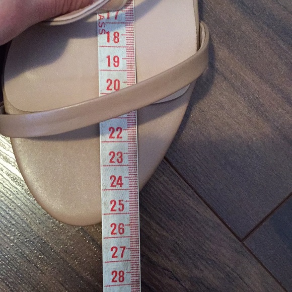 NWOT Tony Bianco Atkins Heel - Picture 6 of 6